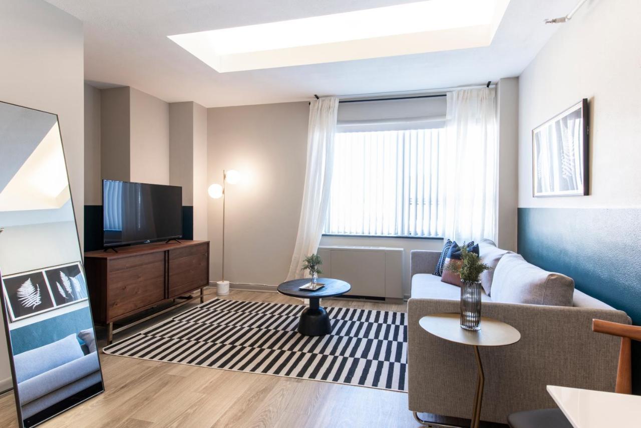 Abode Downtown Louisville - 4Th St Live ภายนอก รูปภาพ